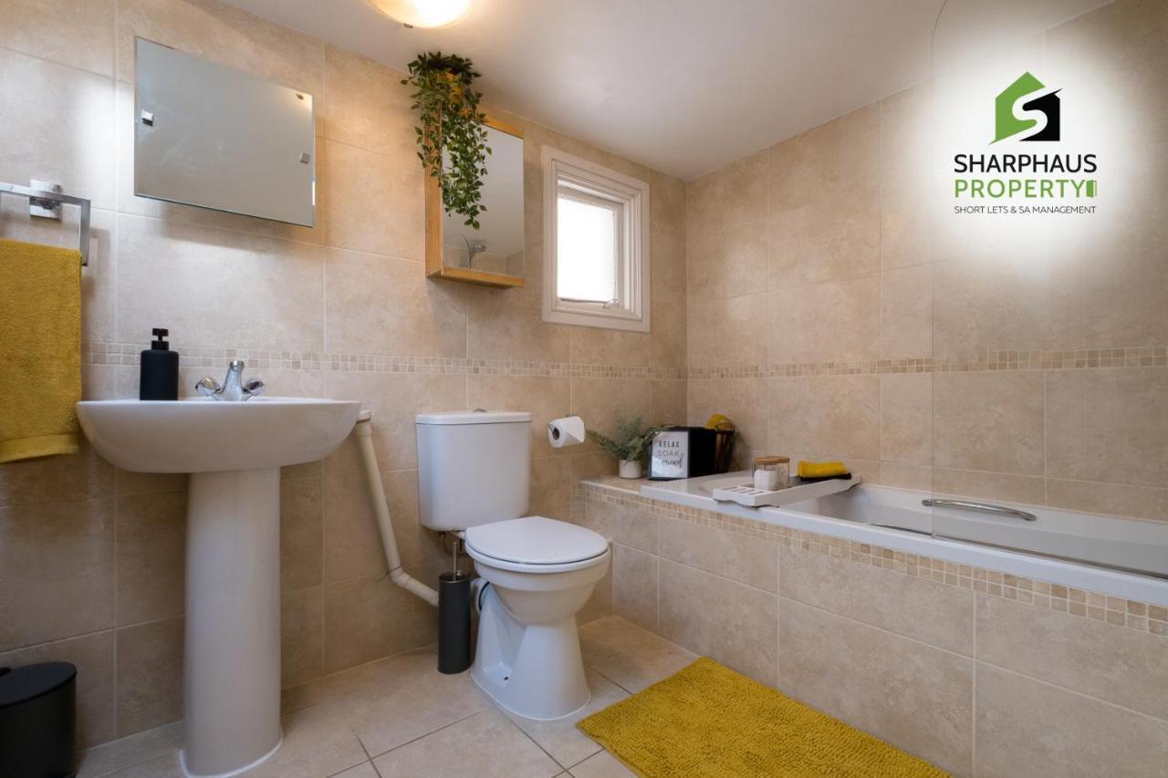 Charming Luxury 3Bed Apartment In A Prime Location By Sharphaus Short Lets & Serviced Accommodation Management Brighton Kültér fotó